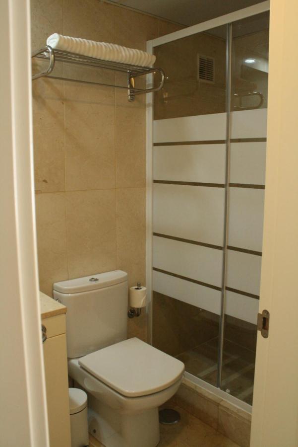 Apartamento Pato Playa Benalmadena Con Piscinas Y Garaje Exterior foto